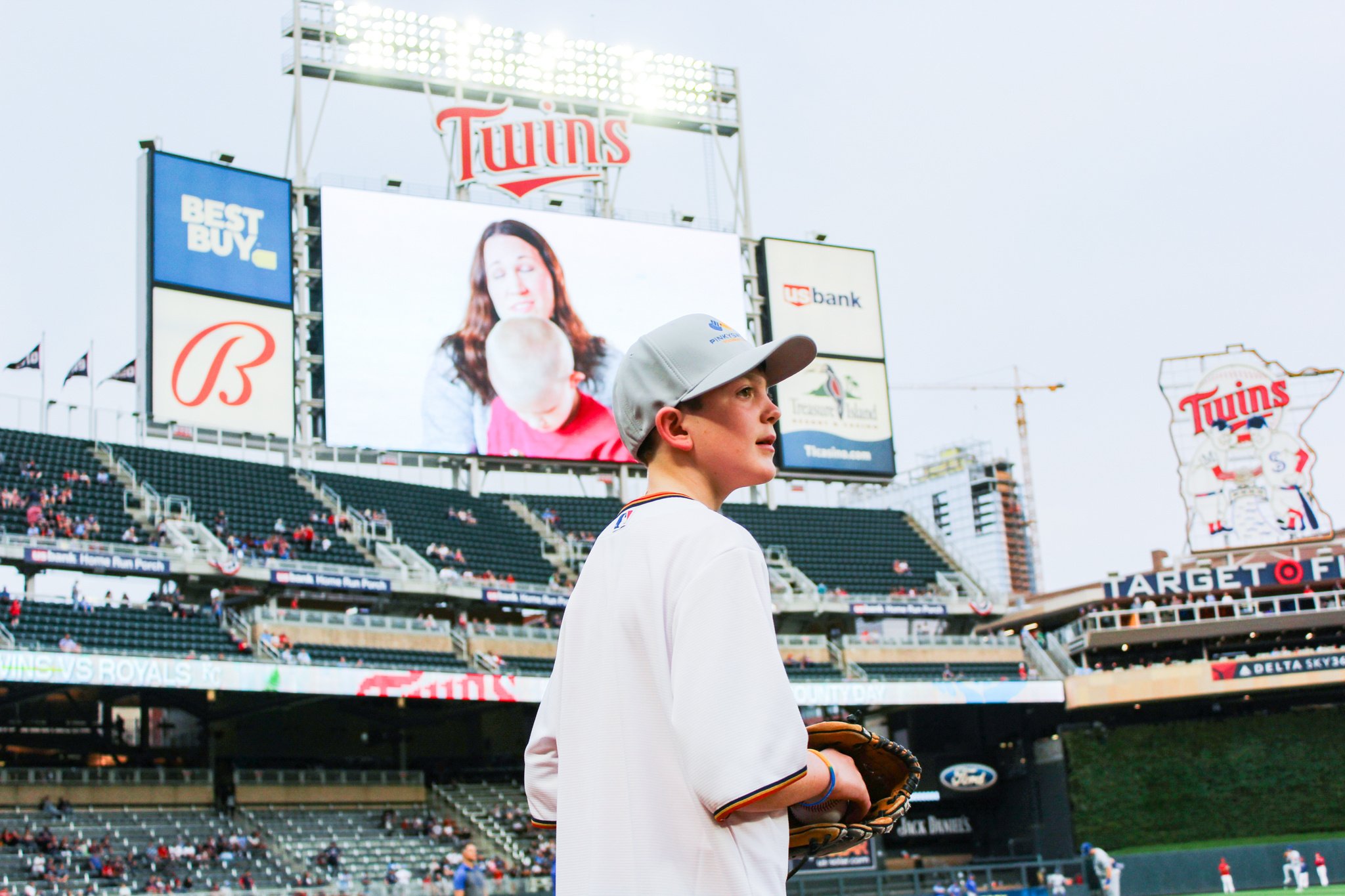 All-Star Alex at a Twins game